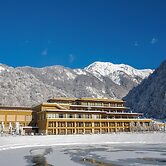 Qafqaz Tufandag Mountain Resort Hotel