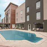 La Quinta Inn & Suites by Wyndham New Cumberland-Harrisburg