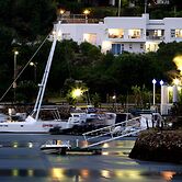 Dockside Guest House