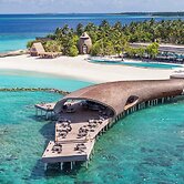 The St. Regis Maldives Vommuli Resort