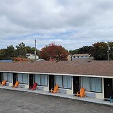 North Shore Wayside Inn