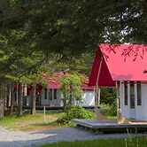 Maisonnettes Camping de la Baie de Perce