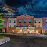 Chateau Saint Denis Hotel, a Trademark Collection by Wyndham