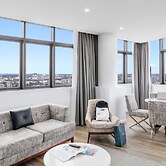 Meriton Suites Church Street, Parramatta