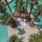 Dreamland Oasis Resort & Spa