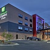 Holiday Inn Express and Suites Broomfield by IHG