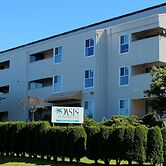 Oasis Apartments