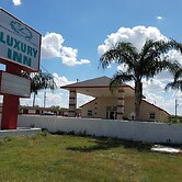 Luxury Inn & RV Park