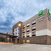 Holiday Inn Express & Suites East Peoria - Riverfront by IHG