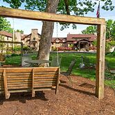 Cumberland Falls State Resort Park