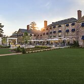 Williamsburg Inn, an official Colonial Williamsburg Hotel