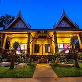 Dusit Phuphaya Resort