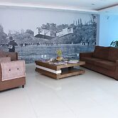 Champs Dumont Apart Hotel
