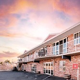 Alexandra Heights Motel