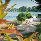Bernstein Acamed Resort