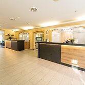 Bernstein Acamed Resort