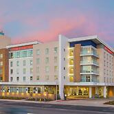 Hampton Inn & Suites LAX El Segundo