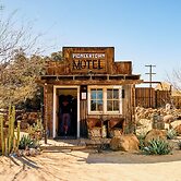 Pioneertown Motel