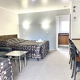 Papakura Pioneer Motor Lodge and Motel