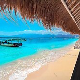 Kura Kura Beach Resort