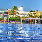 Senses Hotel and Resort