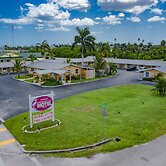 Everglades City Motel