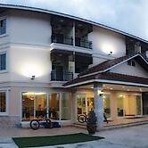 Chansuda Lake View Hotel