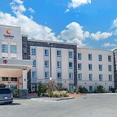 Comfort Suites University