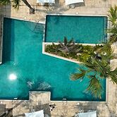 Izalco Hotel & Beach Resort