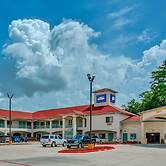 Americas Best Value Inn and Suites IAH Airport North