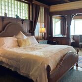 Hilo Bay Oceanfront B&B