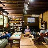 Guest House Kura - Hostel