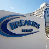 First Group Breakers Resort