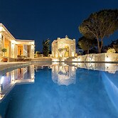 Villa Pela