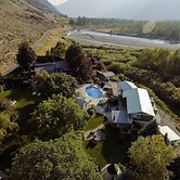 Similkameen Wild Resort & Winery