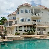 Bertrann Bed & Breakfast