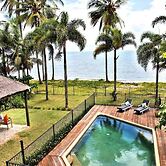 Absolute BeachFront Bliss @ Newell Beach