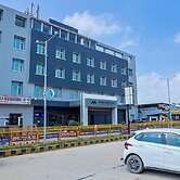 Max Hotels Prayagraj