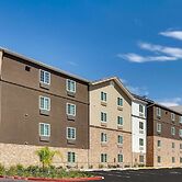 WoodSpring Suites Bakersfield East