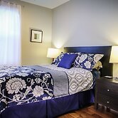 Moncton Suites - 267 Universite Ave