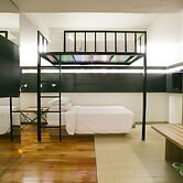 MaxOneHotels at Dharmahusada - Surabaya