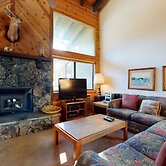 Rainbow S 4 3 Bedroom Condo by RedAwning