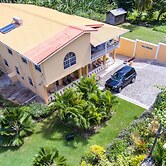 ClarenceVille Villa Apartments