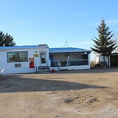 Raval Paradise Motel & RV Park