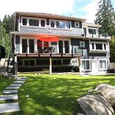 Riverfront Bed and Breakfast