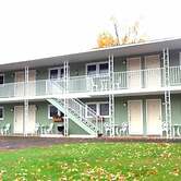 Moore's Motel