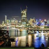 River Plaza Apartments