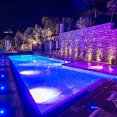 Maria Plomari Apartments