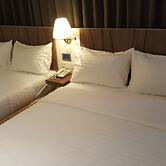 9 Square Hotel - Sri Kembangan