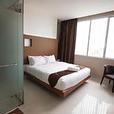 OS Hotel Airport Batam